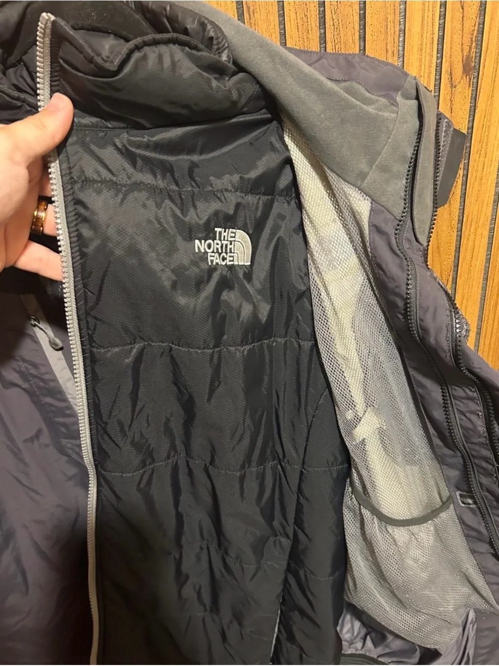 The North Face Hyvent Ski Snowboarding Jacket Mens XL Liner Waterproof GrayBlack